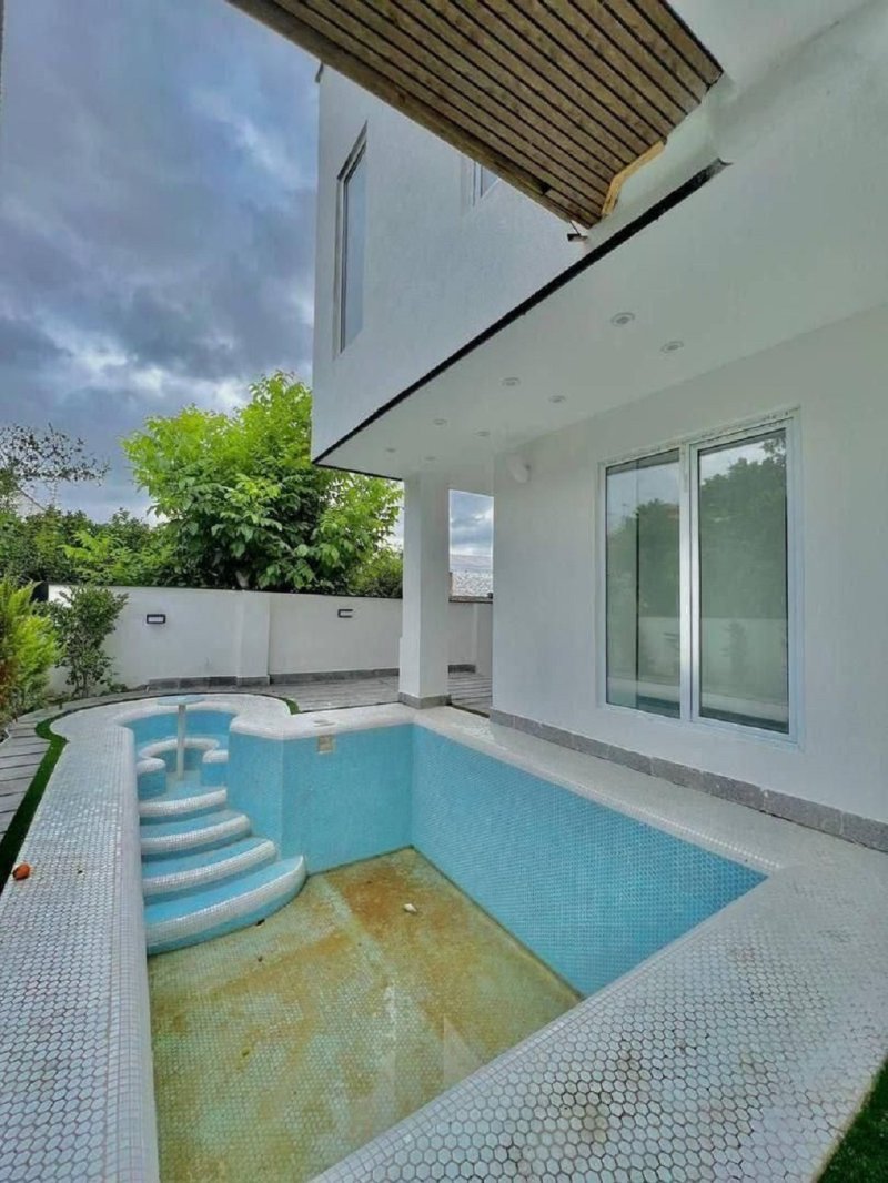 ویلا 250 متری سه خوابه در نور نور مازندران13773326620