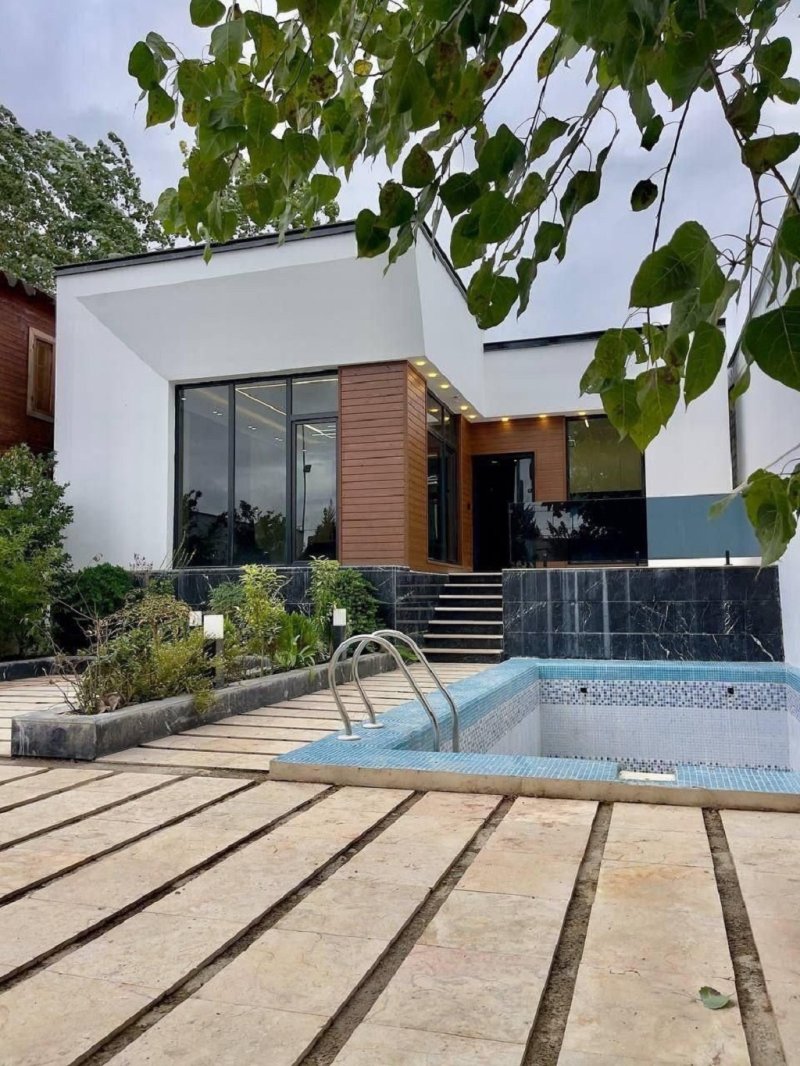 ویلا 220 متری دو خوابه در نور نور مازندران13763826175