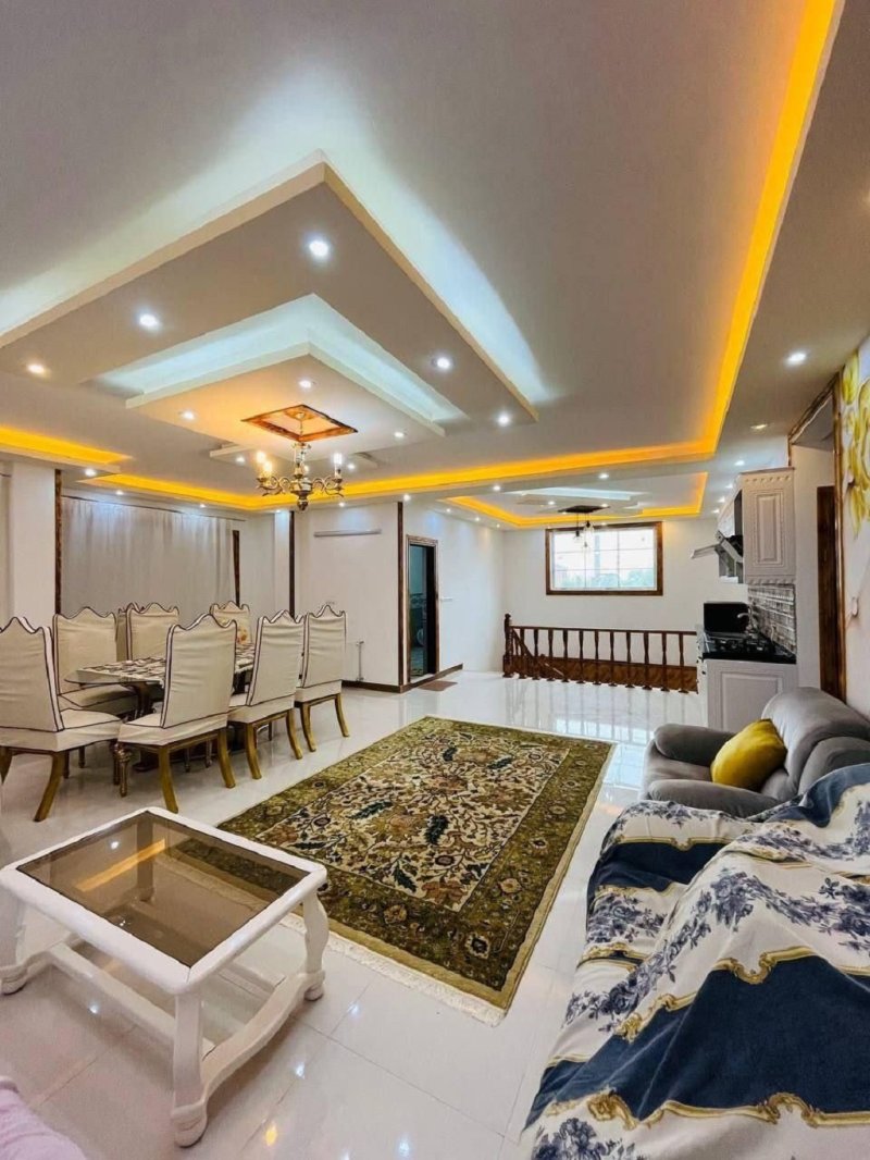 ویلا 600 متری چهارخوابه در نوشهر13772326563