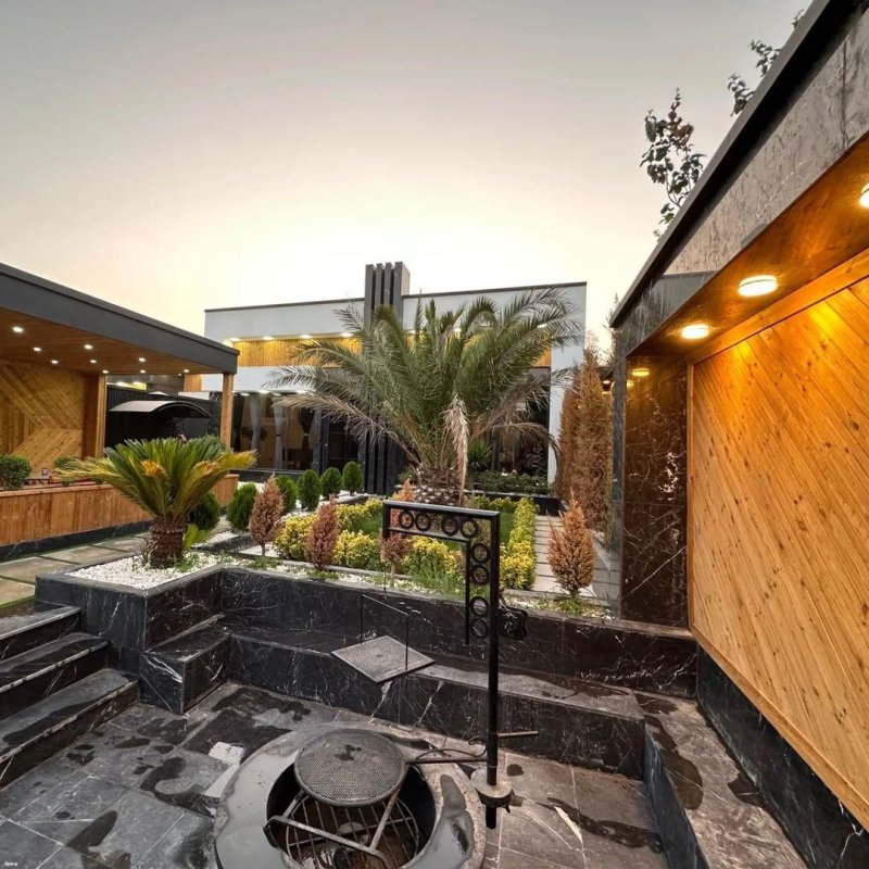 ویلا 300 متری سه خوابه در نوشهر13767426317