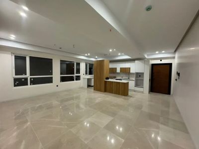 آپارتمان 95 متری دو خوابه در سعادت آباد تهران