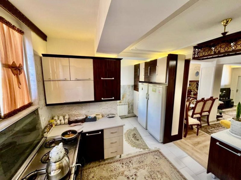 آپارتمان 100 متری دو خوابه در باغمیشه تبریز13775426687