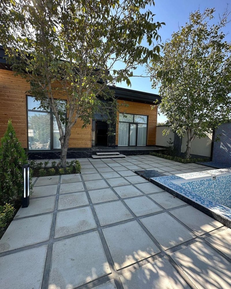 ویلا 300 متری سه خوابه در نور نور مازندران13767526327