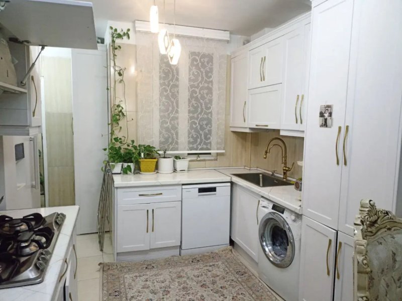 آپارتمان 70 متری دو خوابه در افسریه تهران13756326019