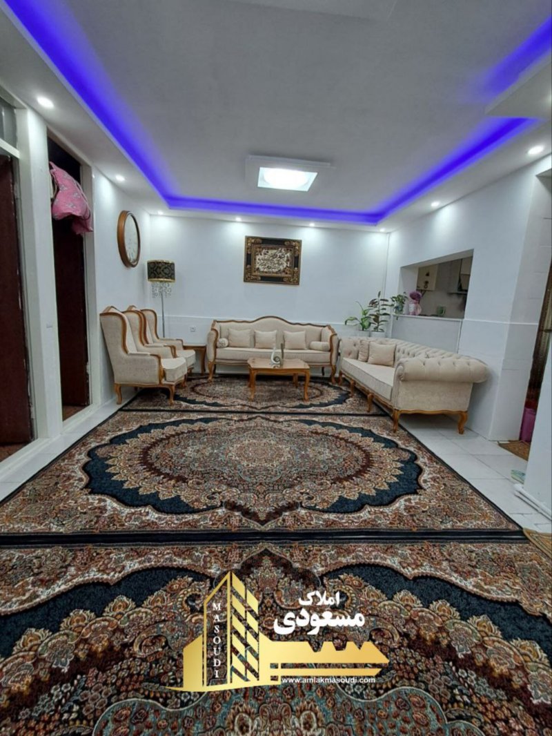 آپارتمان 85 متری دو خوابه در آزادگان شهریار13778626730
