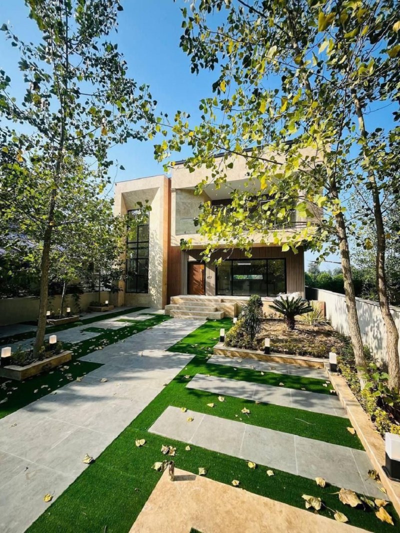 ویلا 360 متری چهارخوابه در نور نور مازندران13781126838