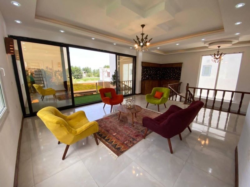 ویلا 330 متری سه خوابه در محمود آباد13783927005