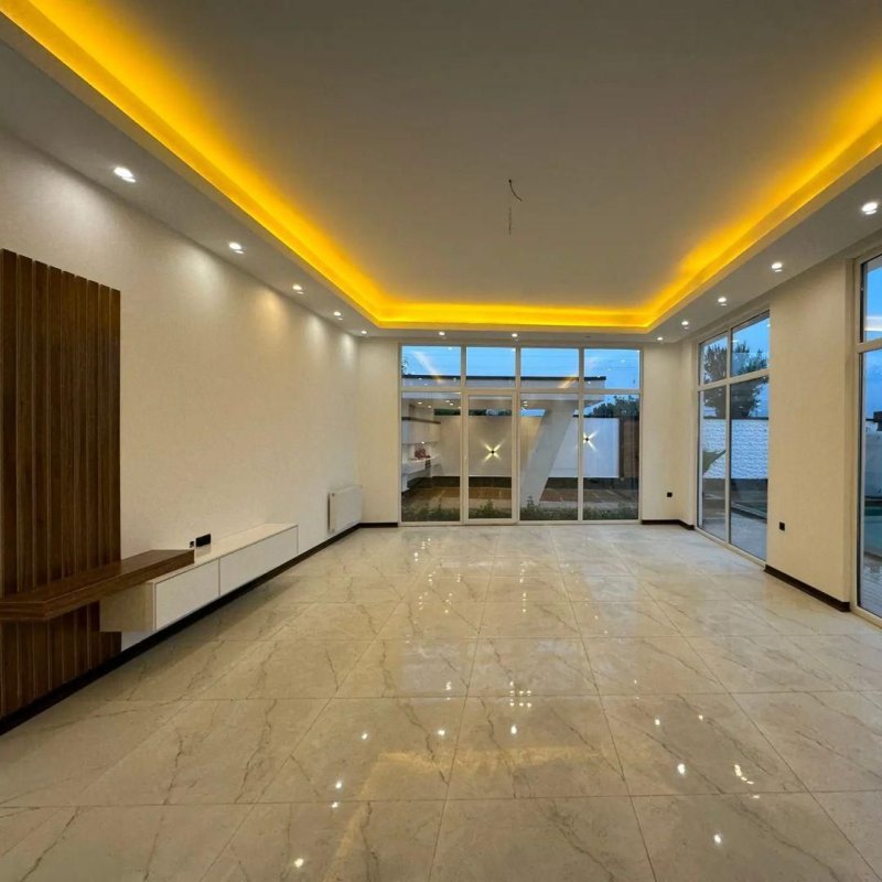 ویلا 420 متری سه خوابه در نوشهر13781626878