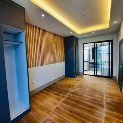 ویلا 450 متری چهارخوابه در محمود آباد