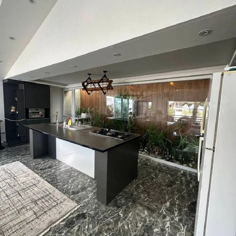 ویلا 200 متری دو خوابه در محمود آباد13783226959