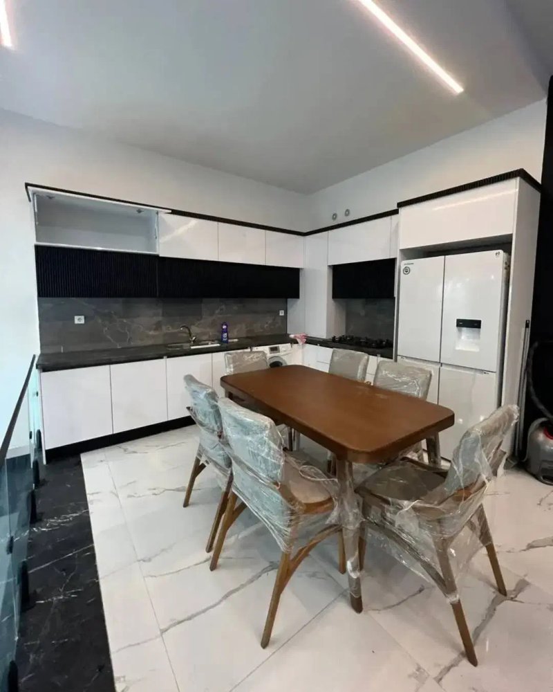 ویلا 280 متری سه خوابه در نور نور مازندران13784027014