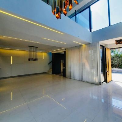 ویلا 450 متری چهارخوابه در محمود آباد