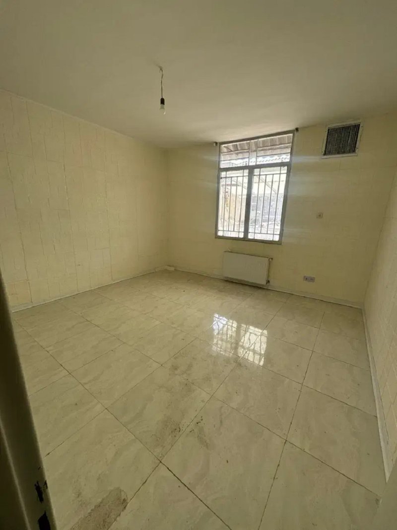 اداری 140 متری چهارخوابه در صادقیه تهران13796627258