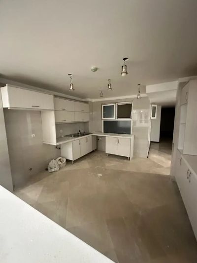 آپارتمان 200 متری سه خوابه در کوی فراز تهران