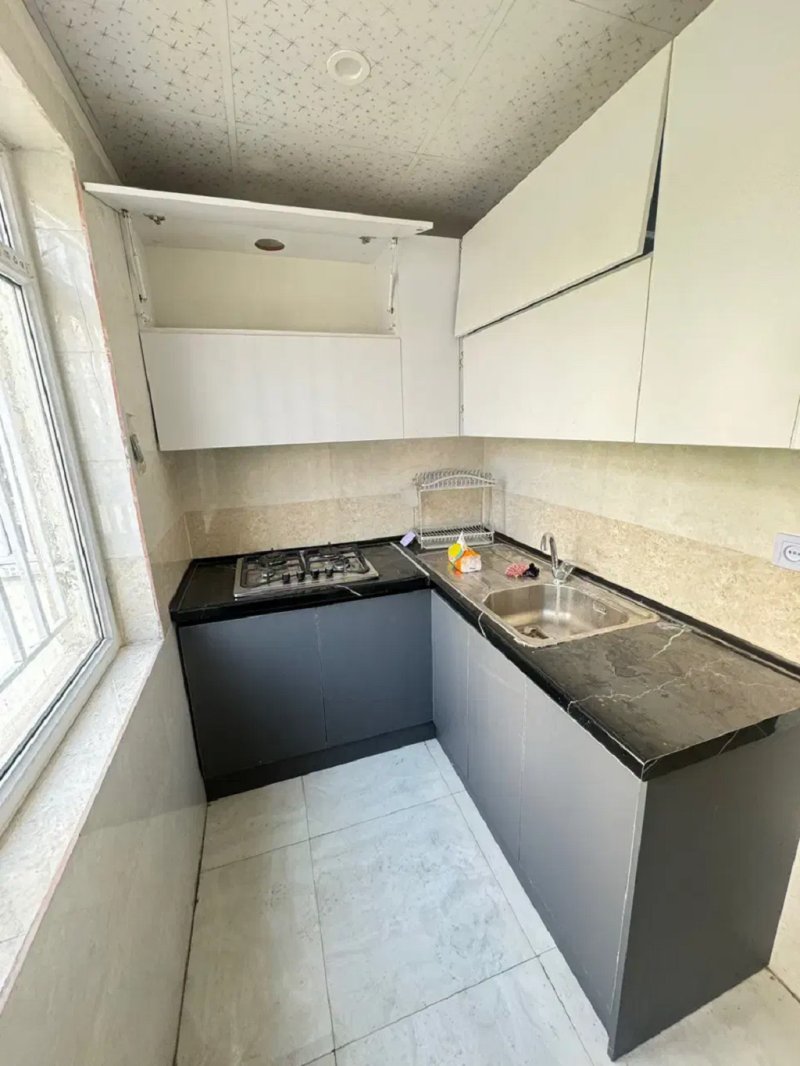 اداری 140 متری چهارخوابه در صادقیه تهران13796627261