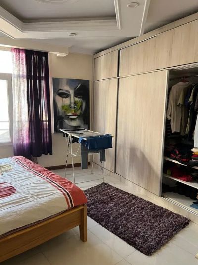 آپارتمان 130 متری دو خوابه در نیاوران تهران