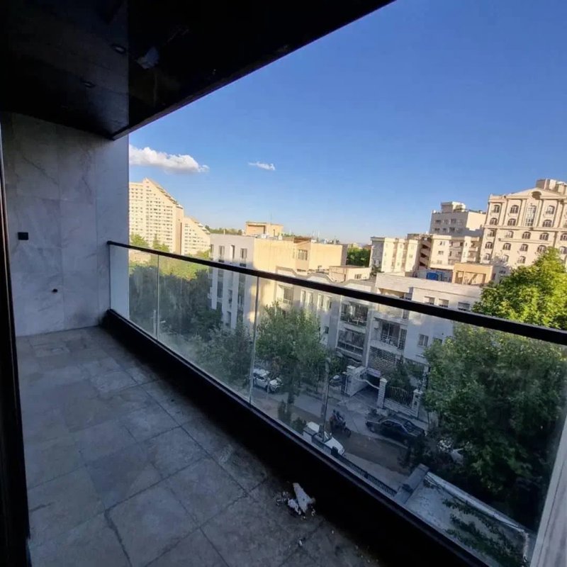 آپارتمان 147 متری سه خوابه در سعادت آباد تهران13790927124