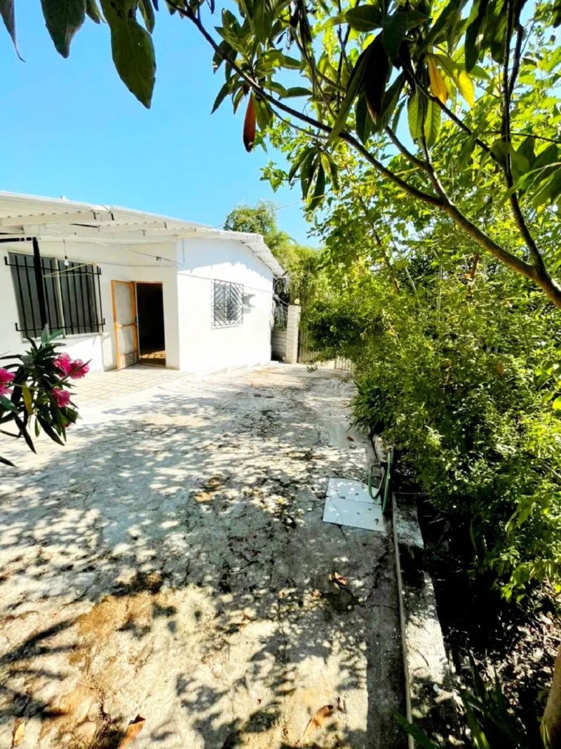 ویلا 400 متری یک خوابه در جاده نظامی قائم شهر13791527143