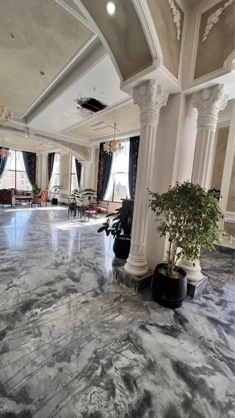 آپارتمان 145 متری سه خوابه در سعادت آباد تهران13790627115