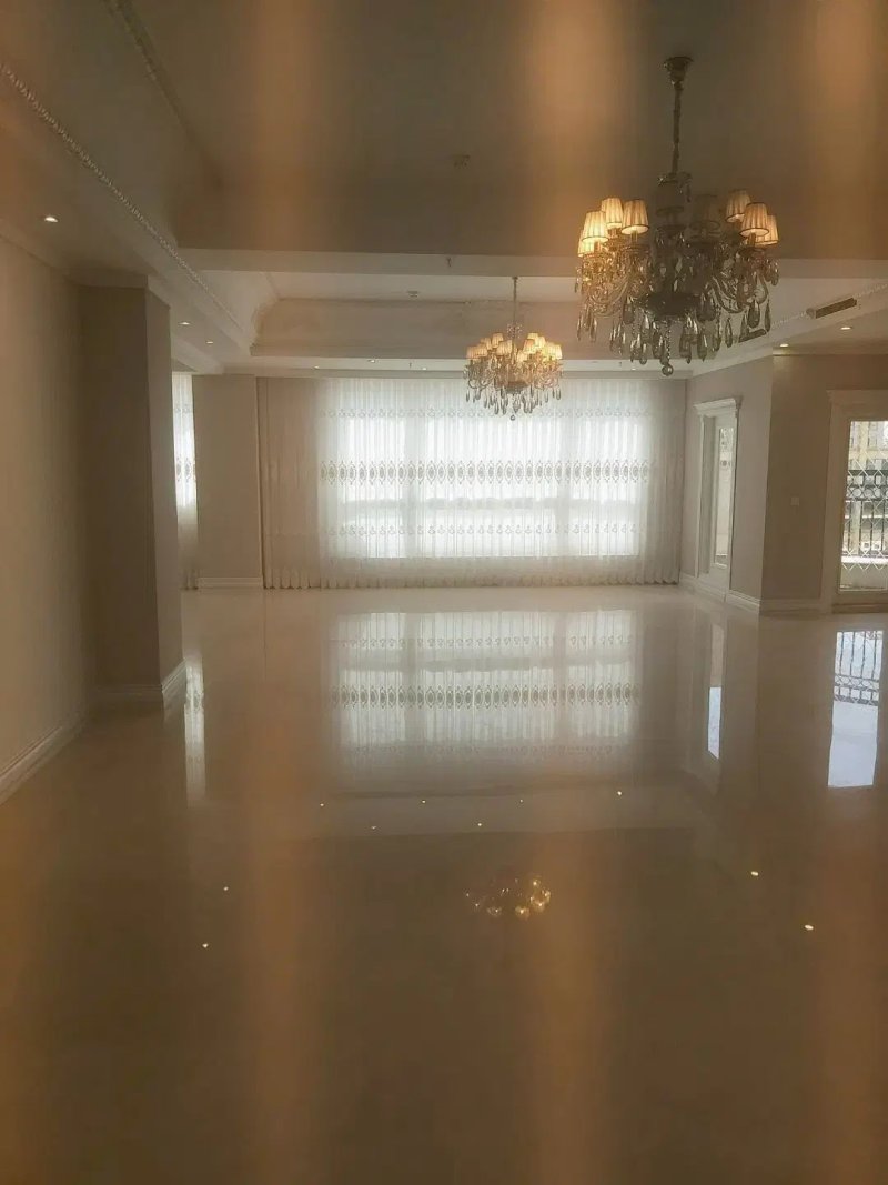 آپارتمان 140 متری سه خوابه در سعادت آباد تهران13794727228