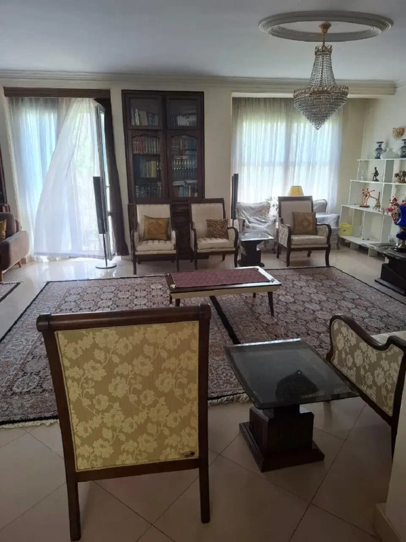 آپارتمان 130 متری سه خوابه در سعادت آباد تهران13800027307