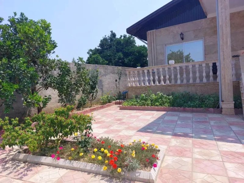 ویلا 450 متری دو خوابه در جاده نظامی قائم شهر13797927285