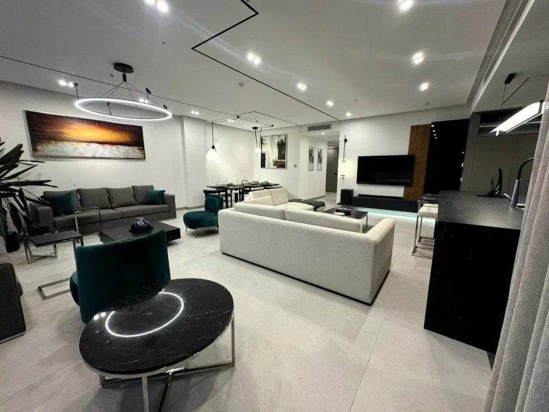 آپارتمان 170 متری سه خوابه در سعادت آباد تهران13794327211