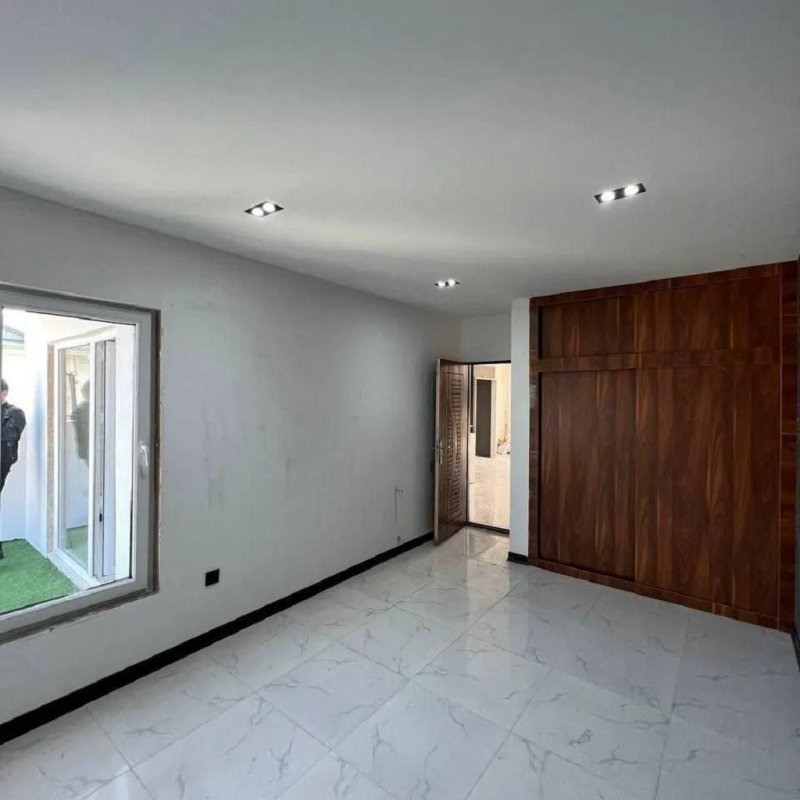 ویلا 300 متری سه خوابه در نور نور مازندران13793527190