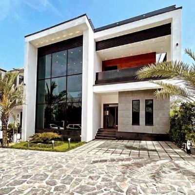 ویلا 300 متری سه خوابه در نور نور مازندران