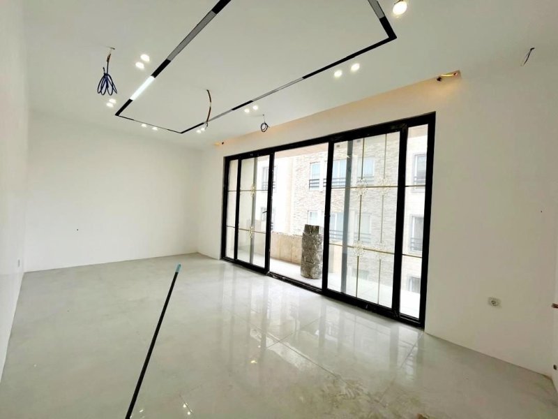 ویلا 592 متری چهارخوابه در قائمشهر قائم شهر13795727236