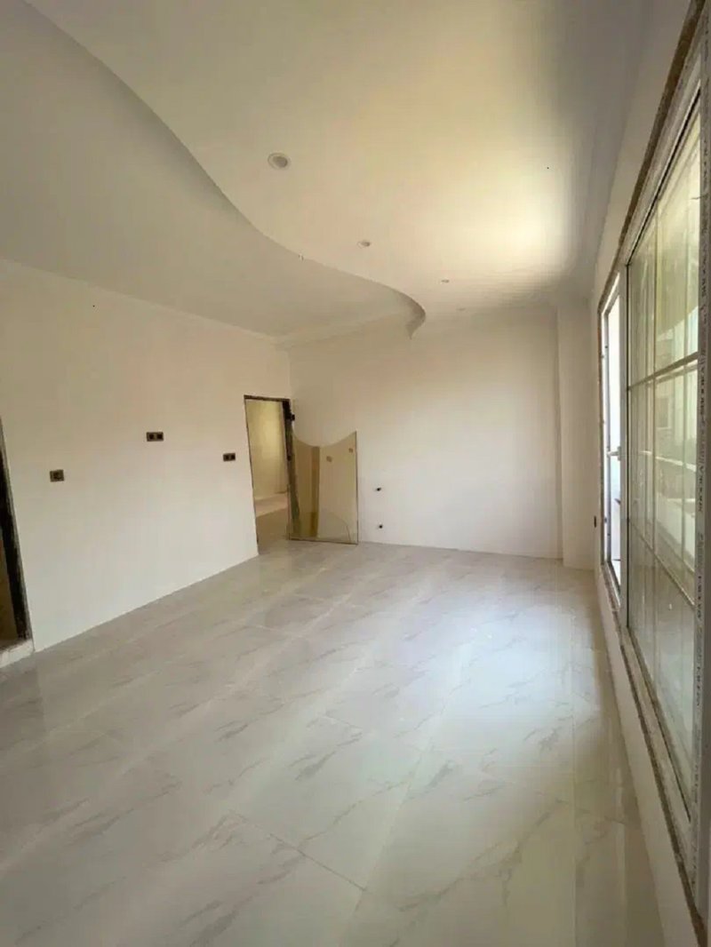 ویلا 200 متری سه خوابه در خیابان تهران قائم شهر13796327253