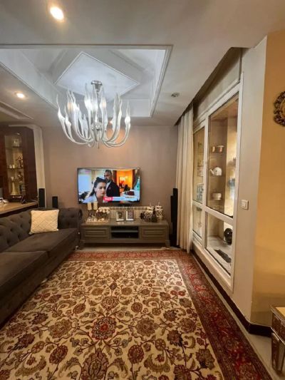 آپارتمان 135 متری دو خوابه در قیطریه تهران