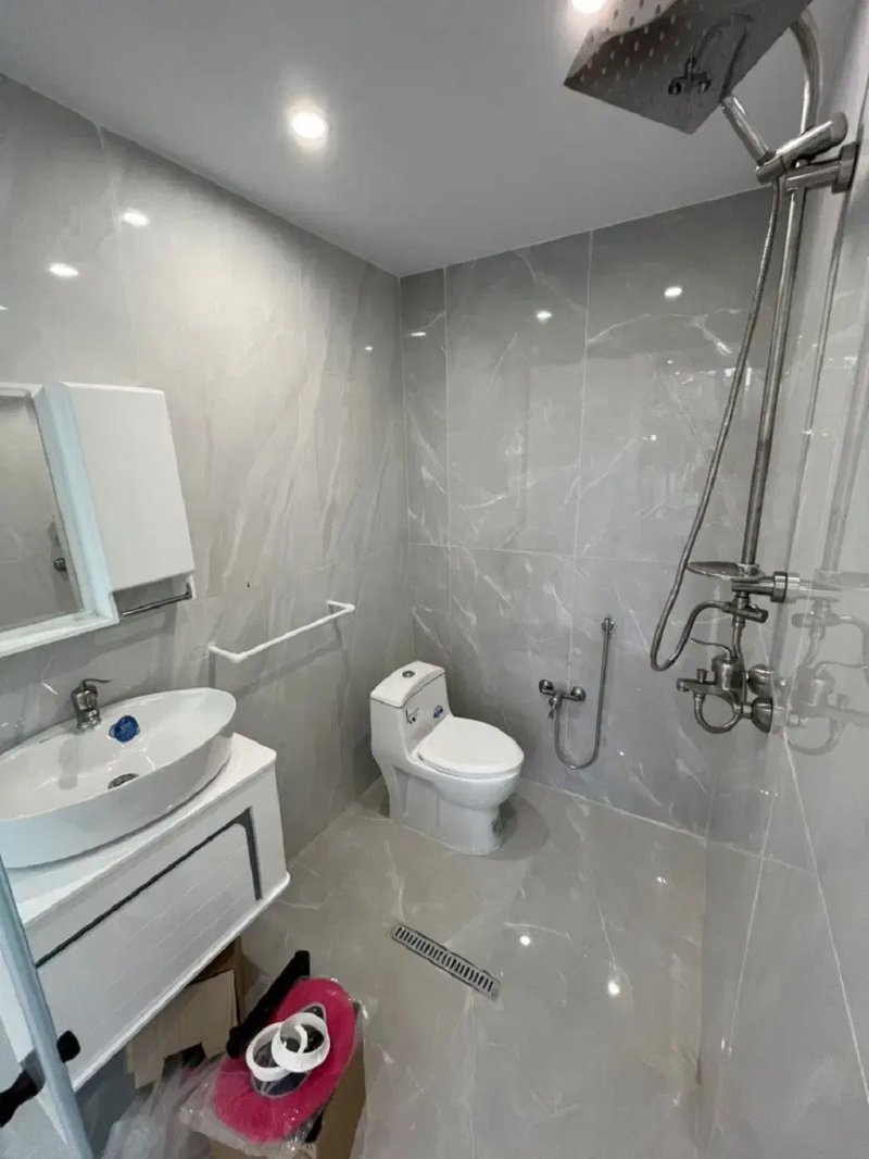 ویلا 225 متری دو خوابه در شهرک زعفرانیه کرج13812627645