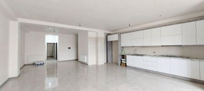 آپارتمان 130 متری دو خوابه در پل هوایی قائم شهر