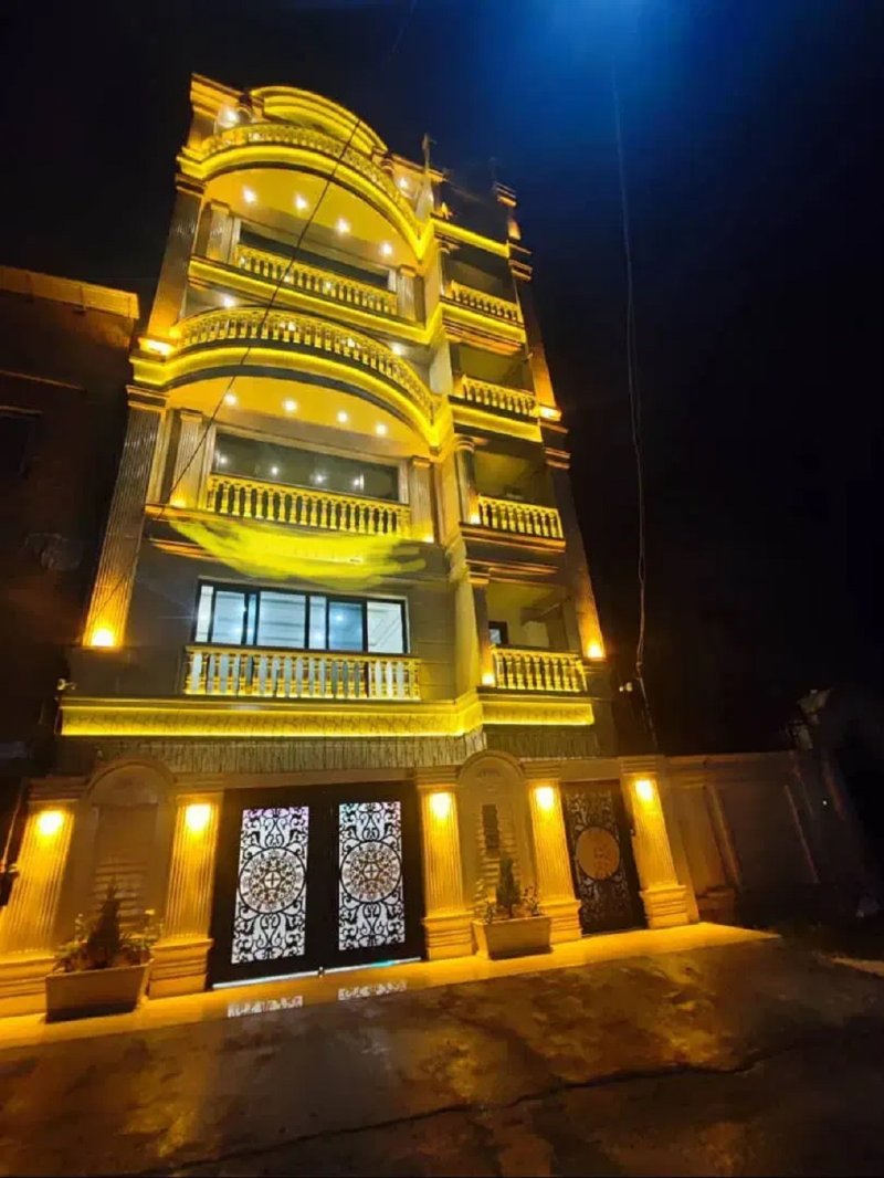 آپارتمان 185 متری سه خوابه در قائمشهر قائم شهر13810427556