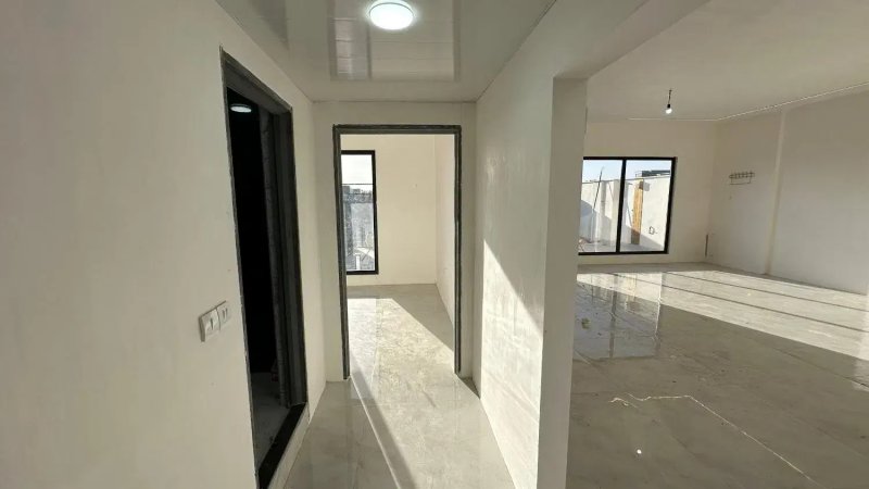 ویلا 200 متری دو خوابه در شهرک زعفرانیه کرج13812927671