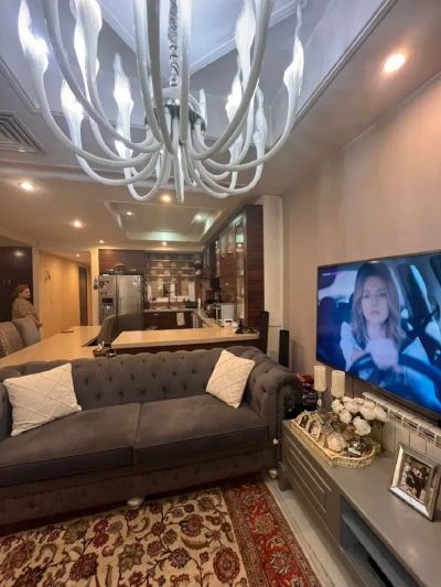 آپارتمان 135 متری دو خوابه در قیطریه تهران