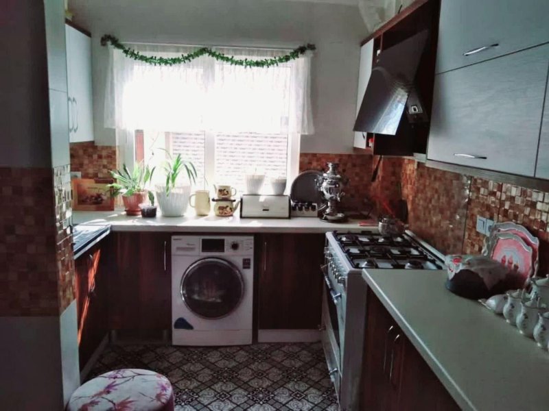 ویلا 160 متری سه خوابه در خیابان تهران قائم شهر13809027539