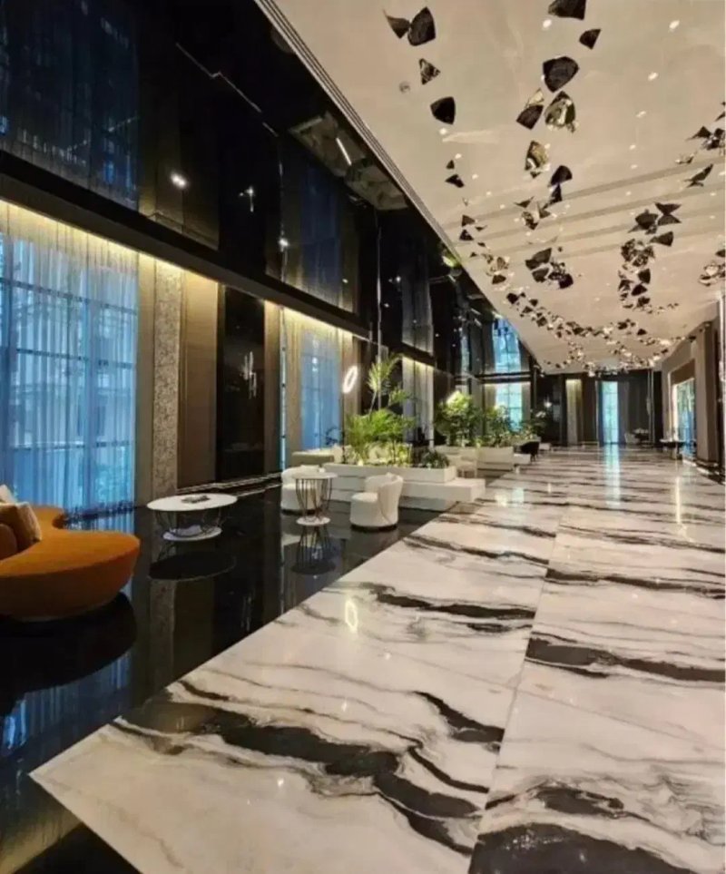 آپارتمان 450 متری چهارخوابه در نیاوران تهران13807727499