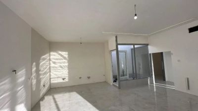 ویلا 200 متری دو خوابه در شهرک زعفرانیه کرج