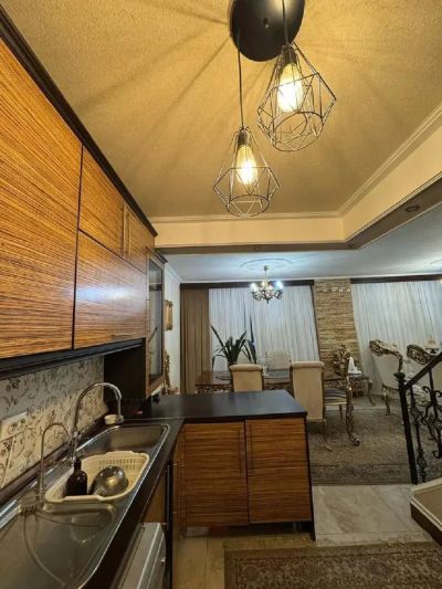 آپارتمان 170 متری سه خوابه در شهرک اکباتان تهران