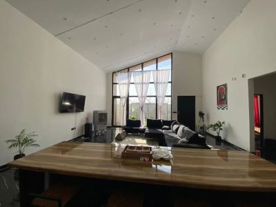 ویلا 200 متری دو خوابه در شهرک زعفرانیه کرج