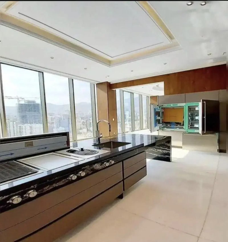 آپارتمان 450 متری چهارخوابه در نیاوران تهران13807727500