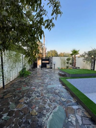 ویلا 225 متری دو خوابه در شهرک زعفرانیه کرج