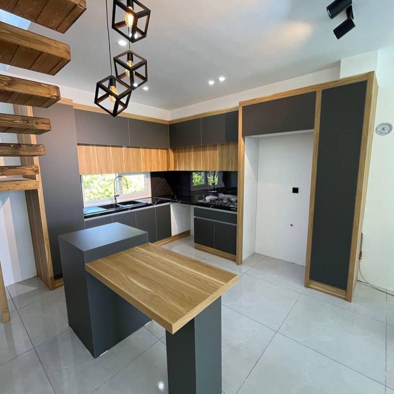 ویلا 280 متری سه خوابه در نور نور مازندران13816127758