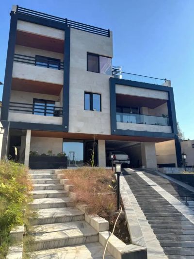 ویلا 316 متری سه خوابه در قائمشهر قائم شهر