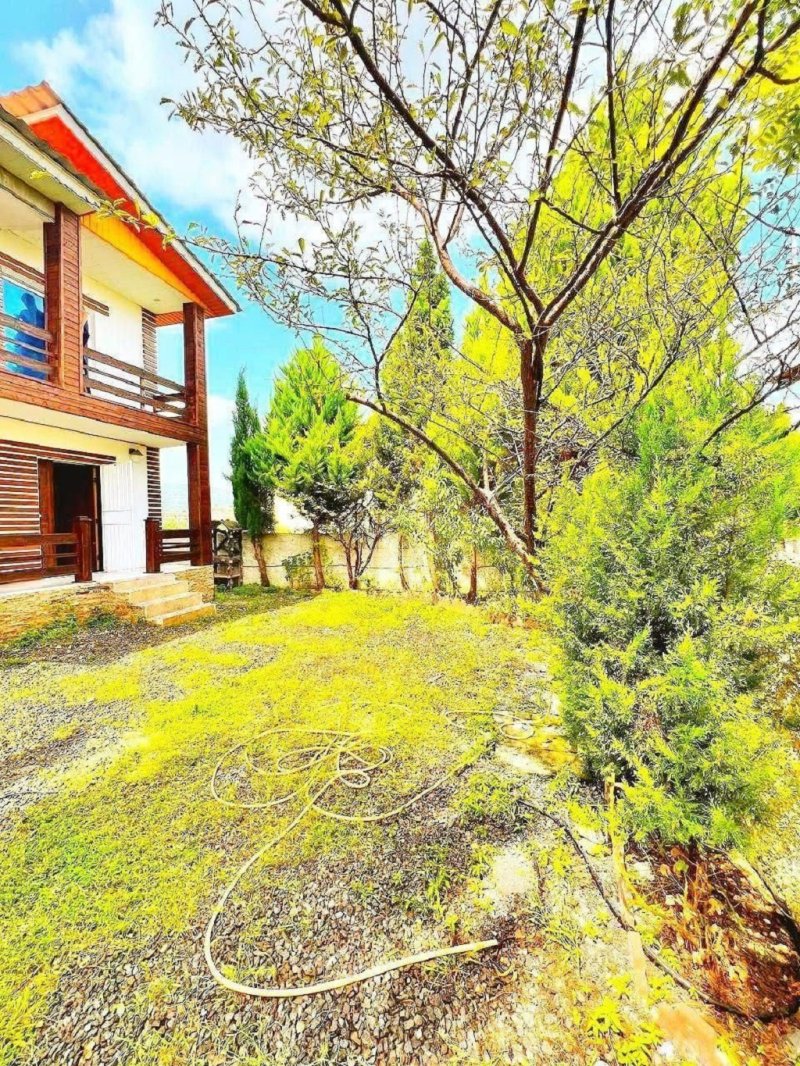 ویلا 300 متری سه خوابه در محمود آباد13816427779