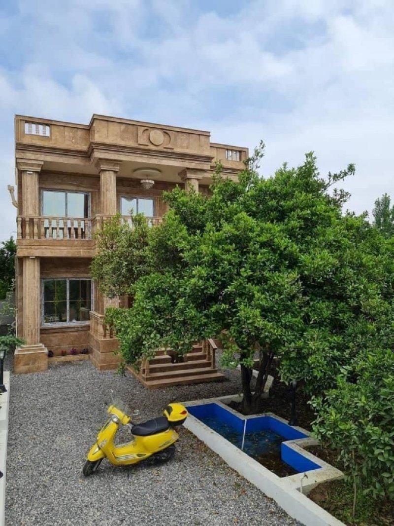 ویلا 320 متری سه خوابه در نور نور مازندران13817627835