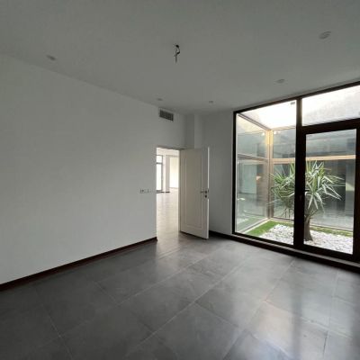 ویلا 300 متری سه خوابه در محمود آباد