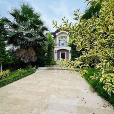 ویلا 450 متری سه خوابه در محمود آباد